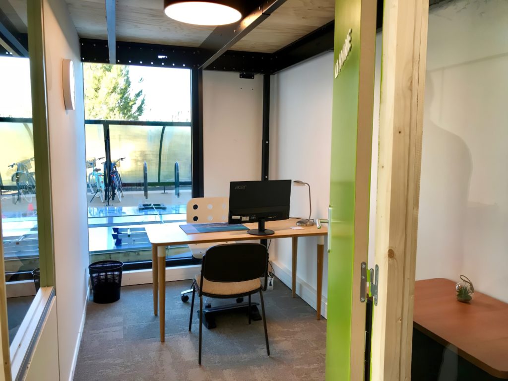 bureau-équipé-privatif-Sorgues-Le-Pontet-Etable-Cowork bureau-équipé-privatif-Sorgues-Le-Pontet-Etable-Cowork